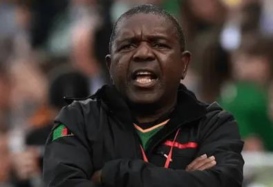 赞比亚女足主帅被指控